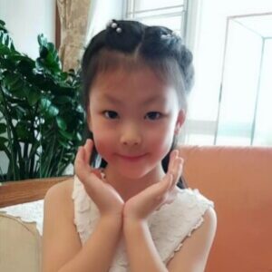 Profile photo of EmilieSong